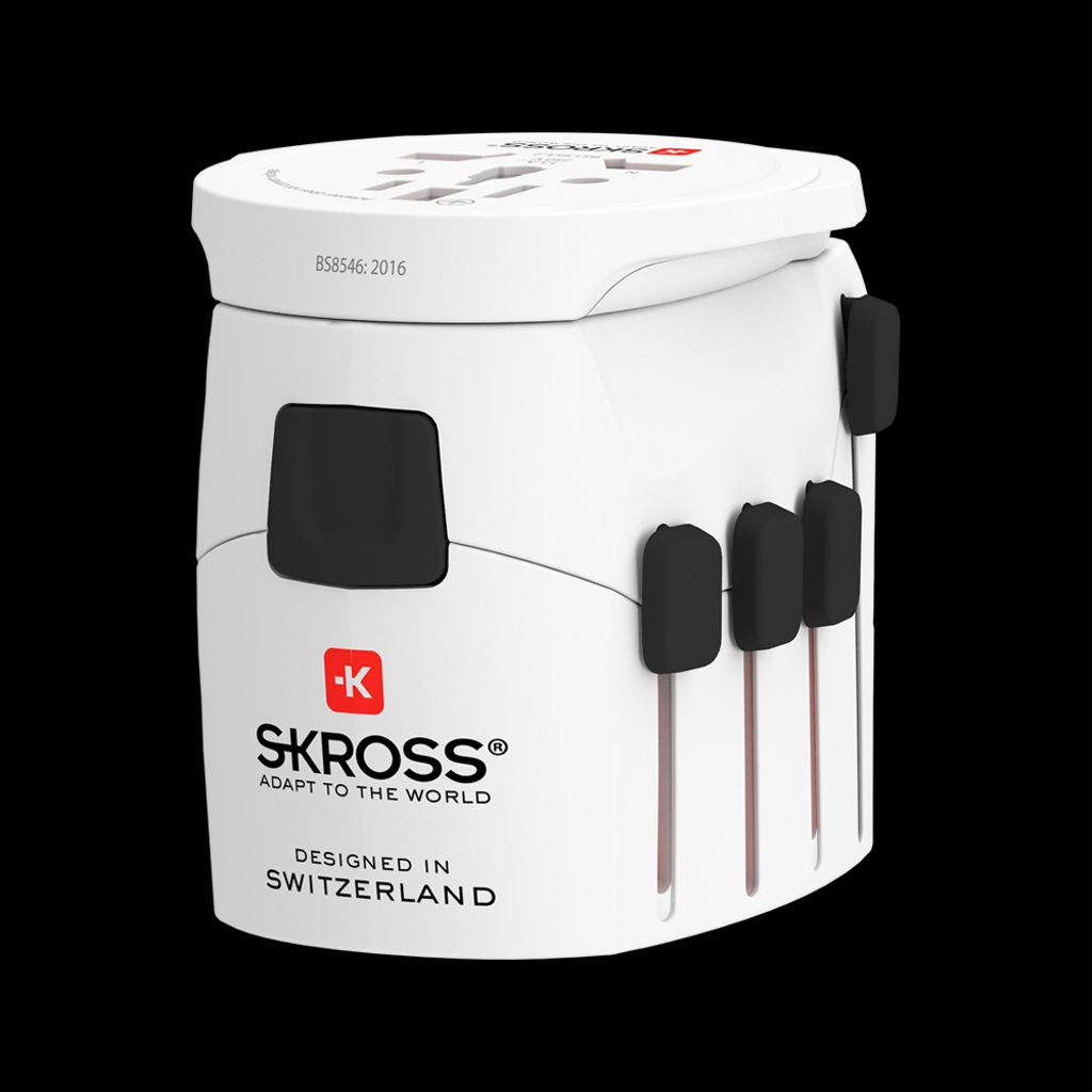 SKROSS PRO+ Universell reiseadapter med USB-A/USB-C 30W PD