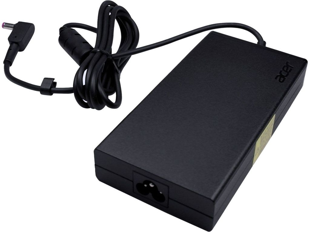 Acer AC Adapter 135W / 7.1A / 19V / 1.7 x 5.5 x 11mm