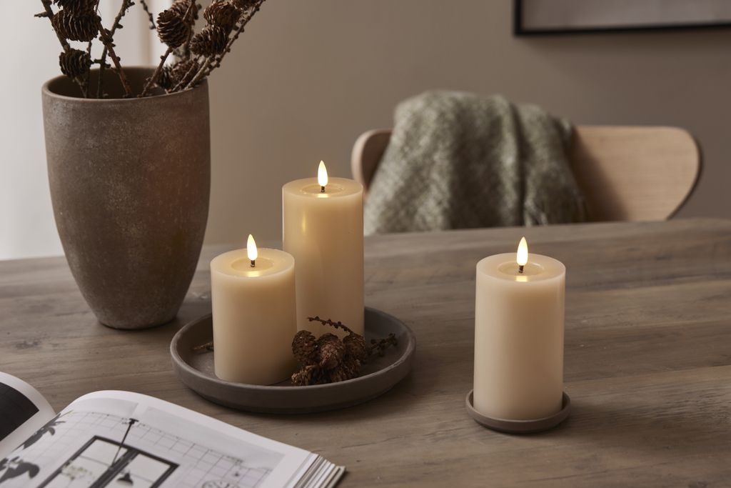 LED BLOCKLJUS FLAMME FLOW BEIGE / 15 CM / TIMER