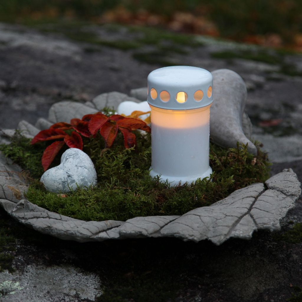 LED GRAVLYS SERENE / HVIT / 12 cm / BATTERI / TIMER / UTENDØRS