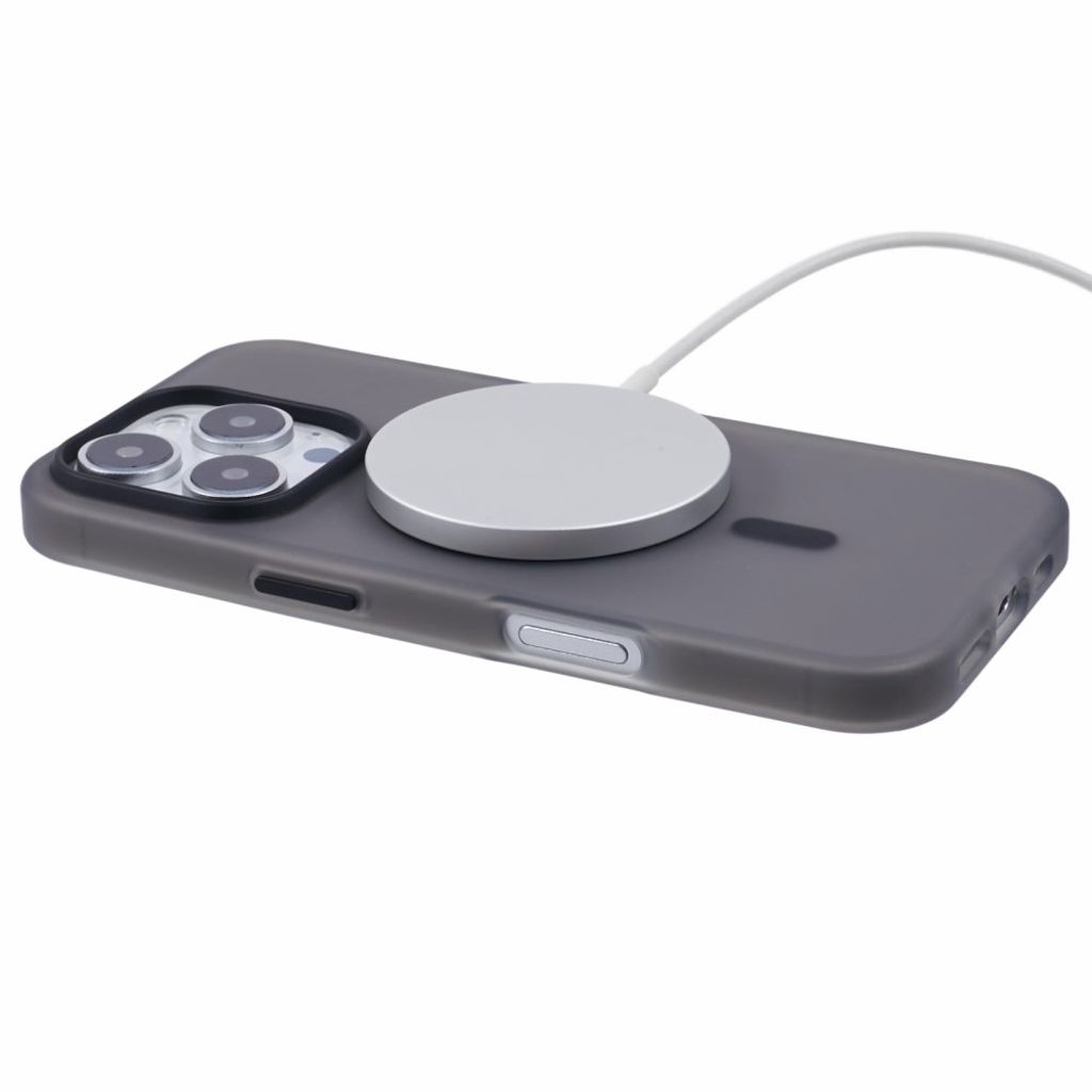 iPhone 13 Pro Max MagSafe-yhteensopiva TPU Kuori - Musta