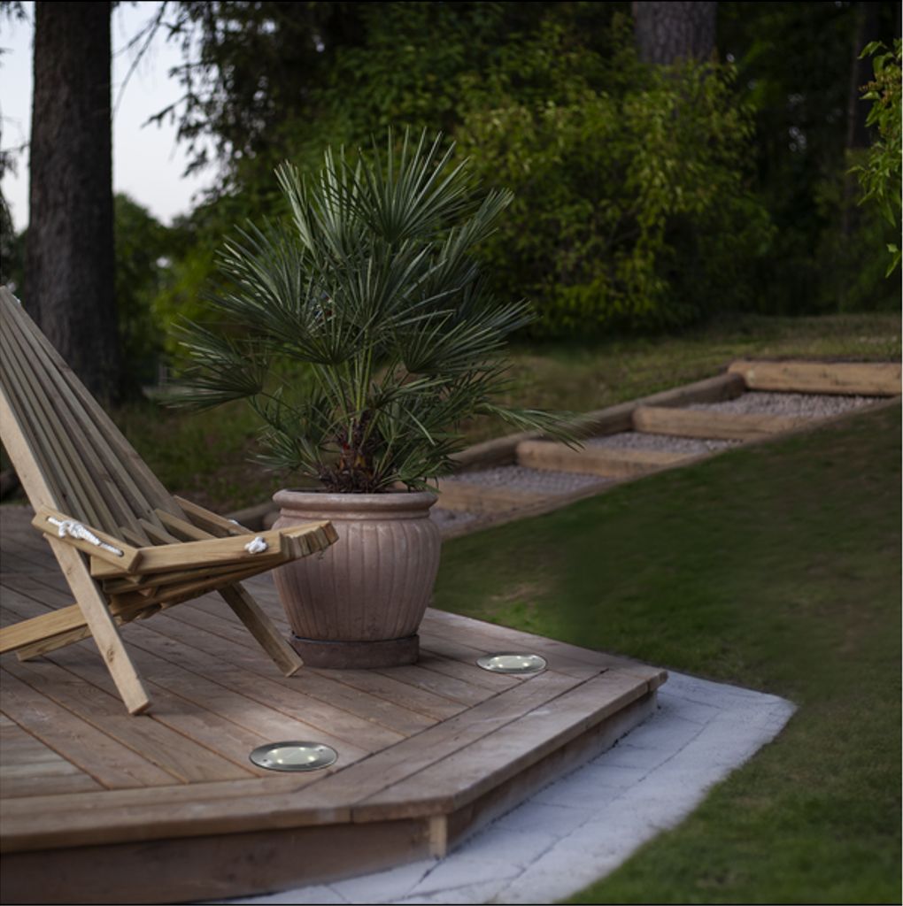 Star Trading solcellsspotlight Decklight – Silver