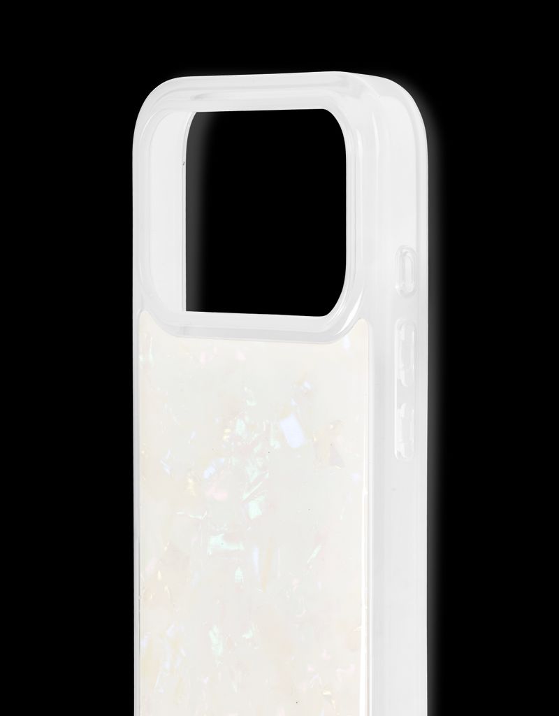 iDeal of Sweden iPhone 17 Pro Max Pearlised Case - White
