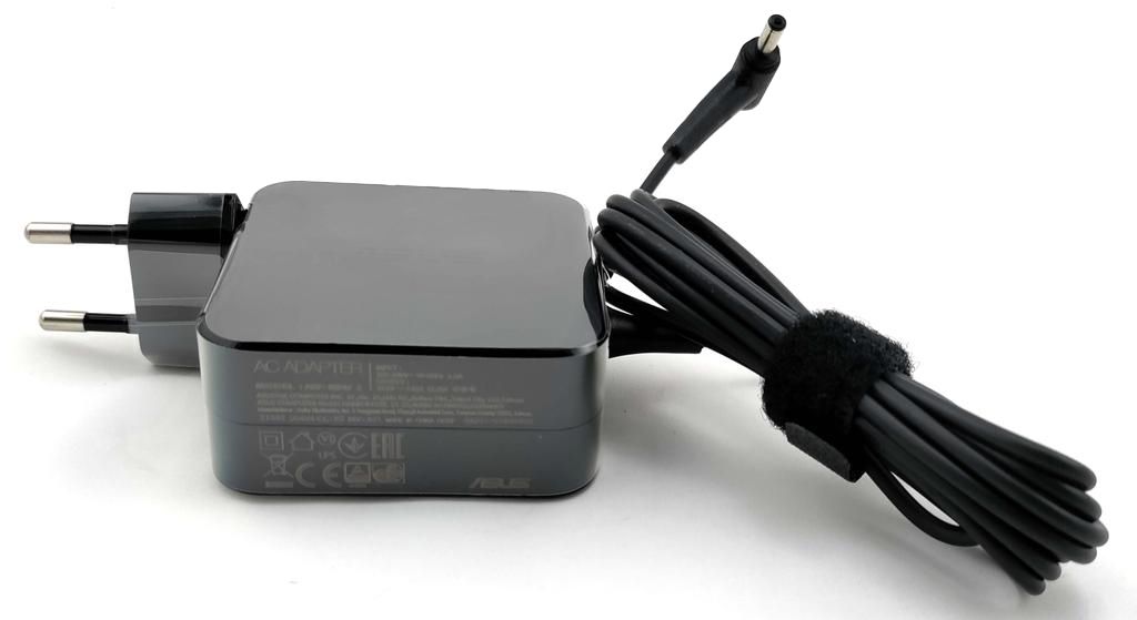 ASUS Laddare / AC Adapter 65W / 19V / 3.42A / 4mm / EU / 2P