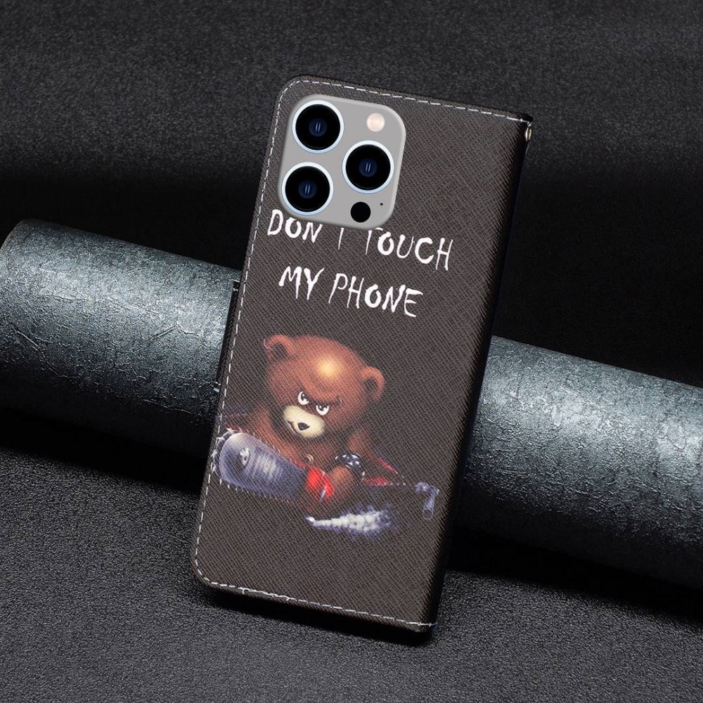 PU Leather Stand Suoja iPhone 14 Pro Max - Bear