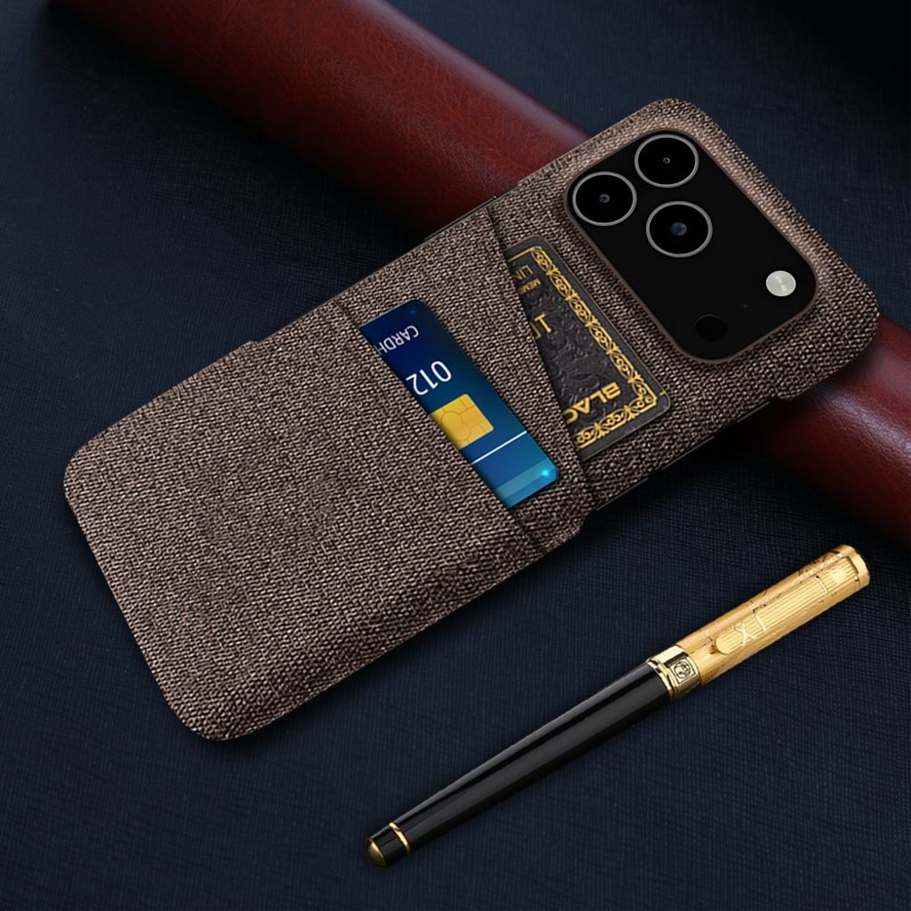 iPhone 17 Pro Max Skal i Textil med 2 Kortfack - Brun