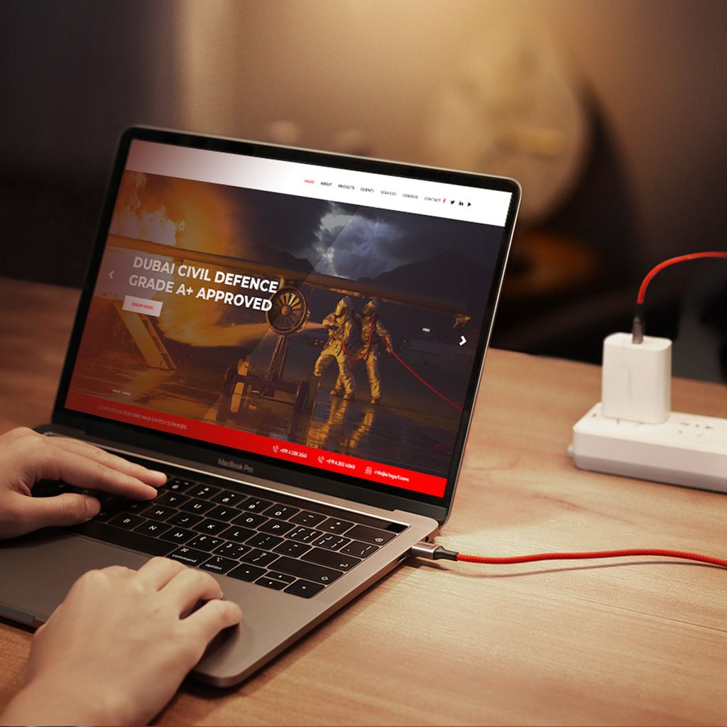 Ugreen US294 USB-C til USB-C kabel 1m rød 3A/480Mb/s
