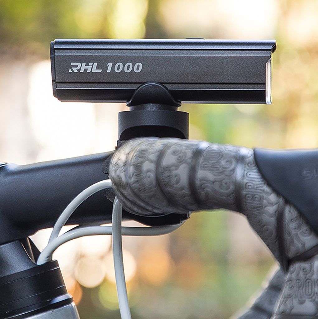 Rockbros sykkellykt foran 1000 lm + USB-C - USB-A-kabel - svart