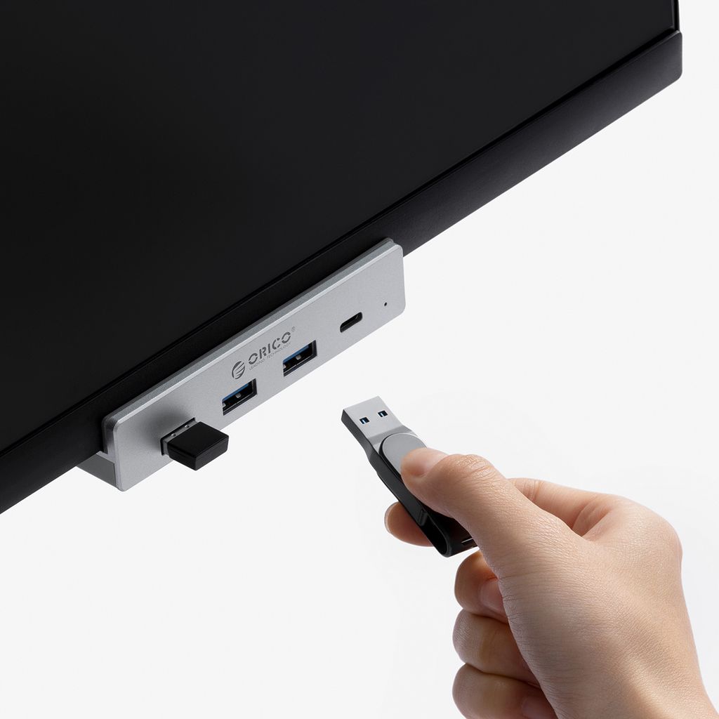 Orico MH4PC Hub kiinnitettävä USB-C / 3x USB-A 3.0 + 1x USB-C 3.0, silver