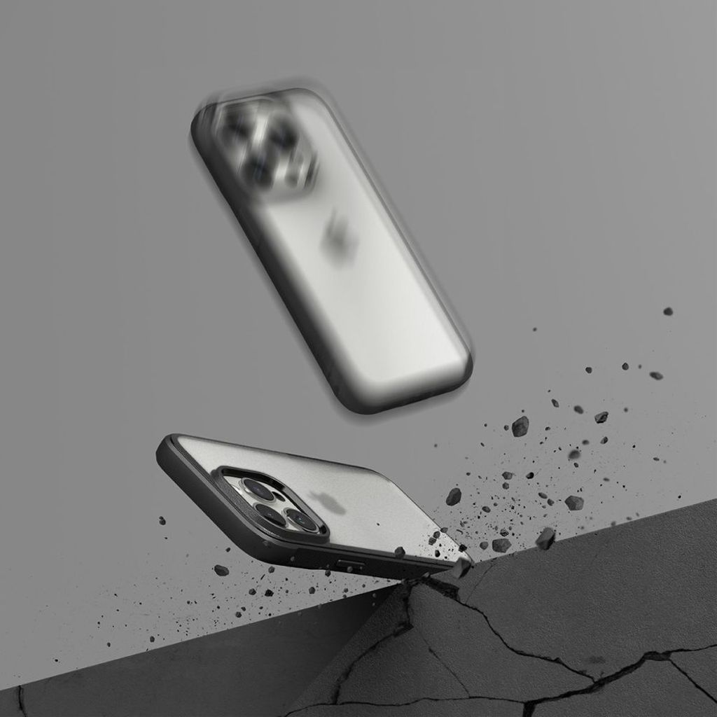 Ringke Fusion Bold Deksel til iPhone 15 Pro Max - Matte Black