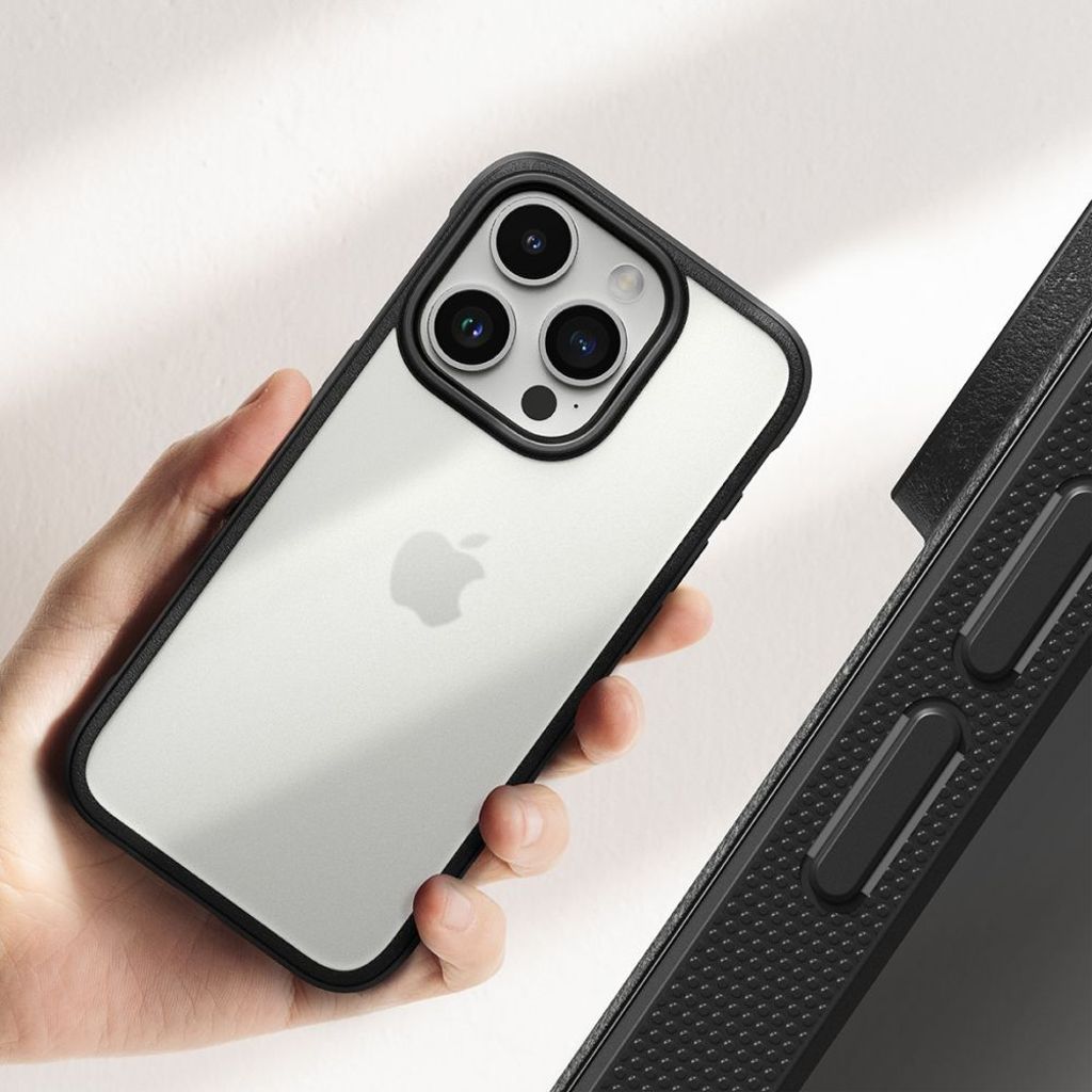 Ringke Fusion Bold Deksel til iPhone 15 Pro Max - Matte Black