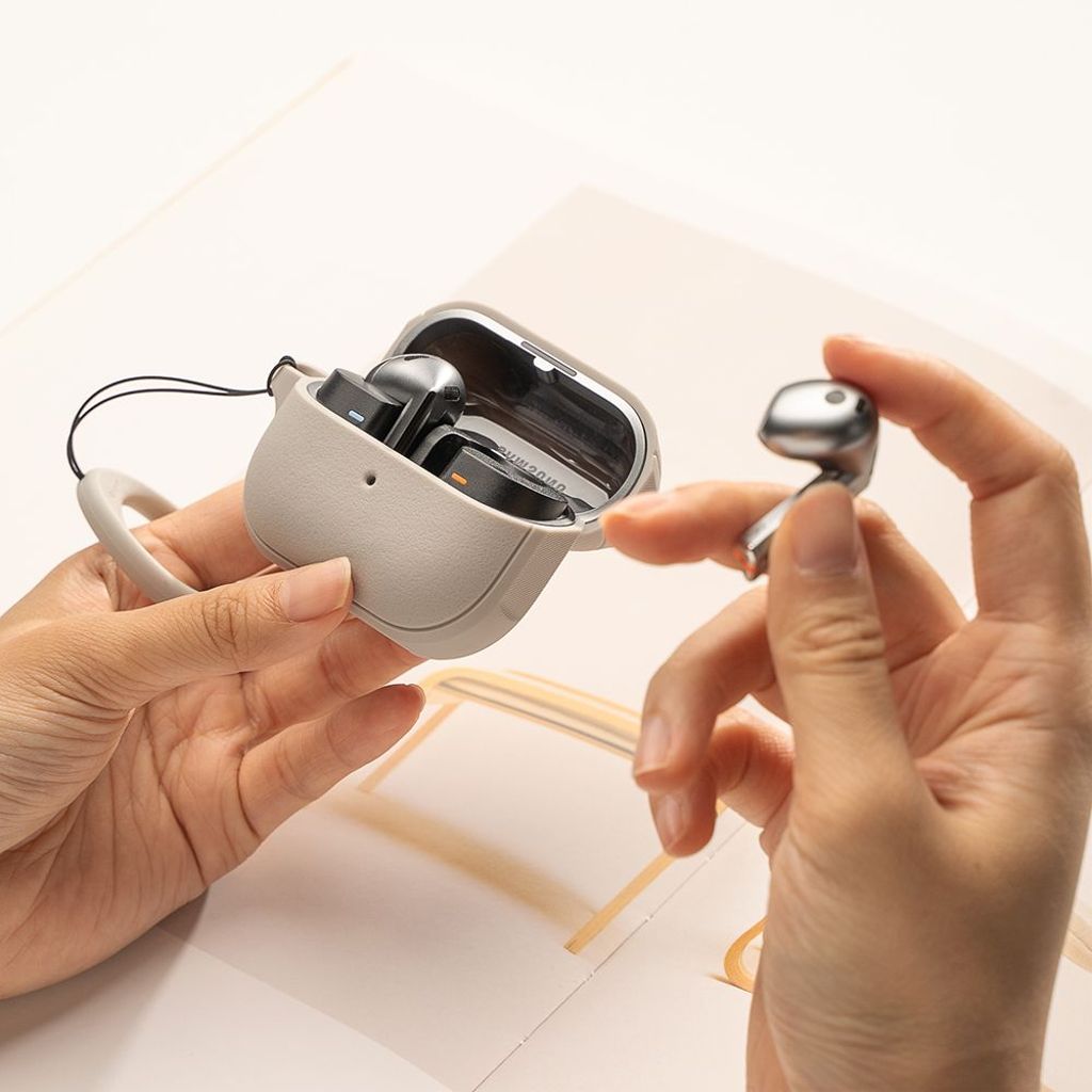 Ringke Onyx MagSafe with Carabiner Cover til Samsung Galaxy Buds 3/3 Pro - Grå