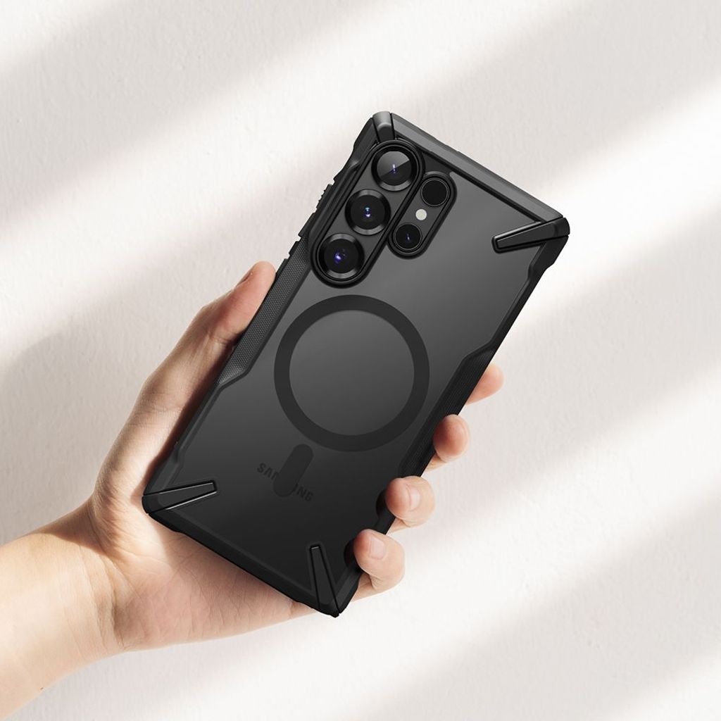 Ringke Fusion X MagSafe Cover til Samsung Galaxy S25 Ultra - Sort