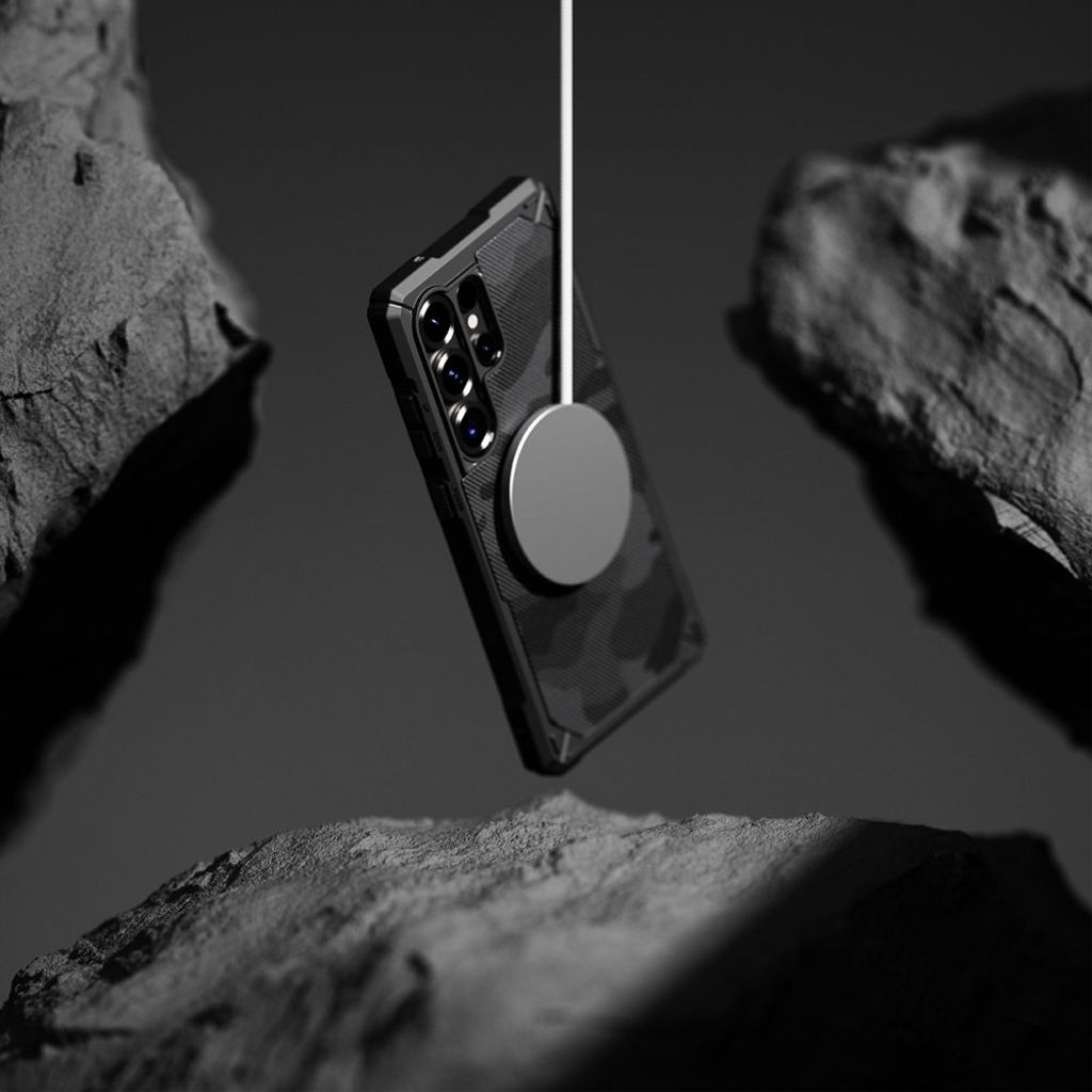 Ringke Rugged Gear MagSafe Cover til Samsung Galaxy S25 Ultra - Sort camouflage