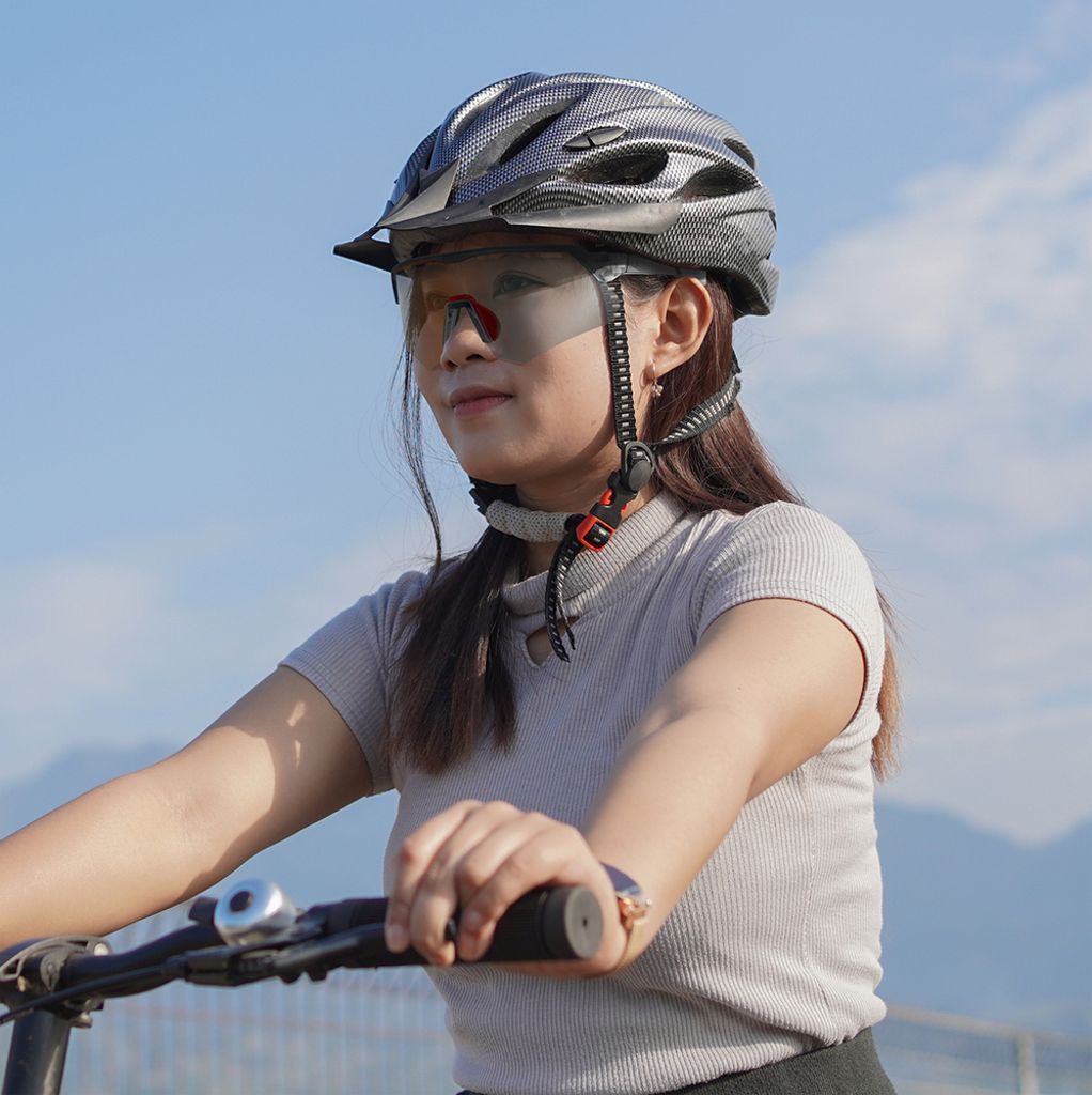 Rockbros Polariserede Cykelbriller med UV-beskyttelse og Styrkeindlæg - Grå