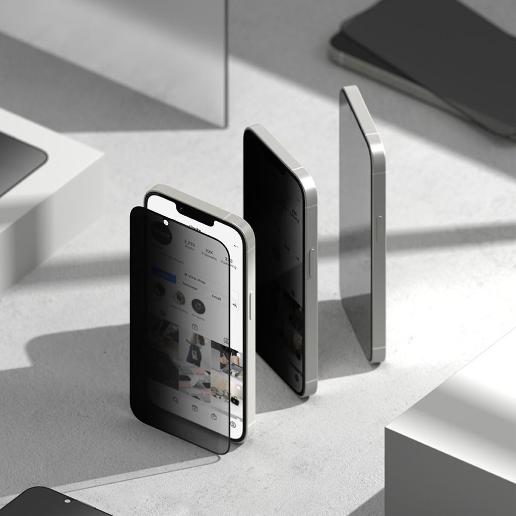 Ringke Easy Slide Privacy Glass 2-pack Skjermbeskytter til iPhone 13/13 Pro/14/16e