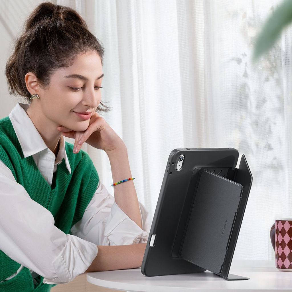 ESR Flip Hybrid Fodral till iPad 10.9" 2022/11" 2025 - Svart