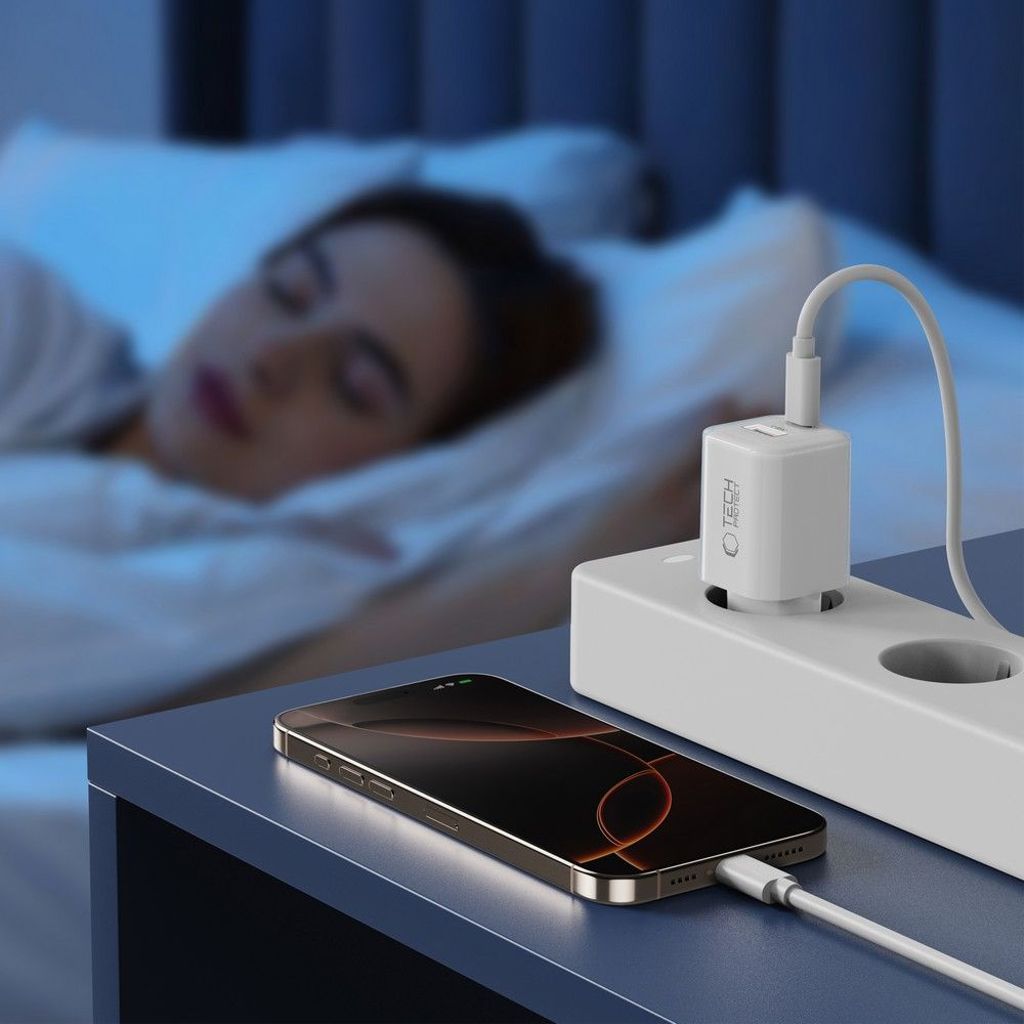 Tech-Protect NCM33W 2-port PD33W/QC3.0 wall charger - valkoinen