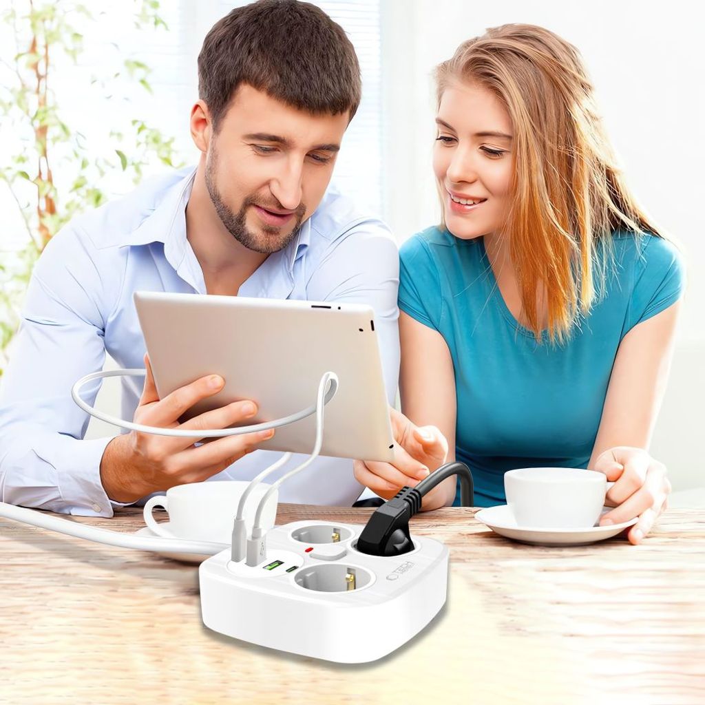 Tech-Protect PCS3X4 virtajohto, 3 pistorasiaa, 2x USB-A, 2x USB-C, 200 cm – valkoinen