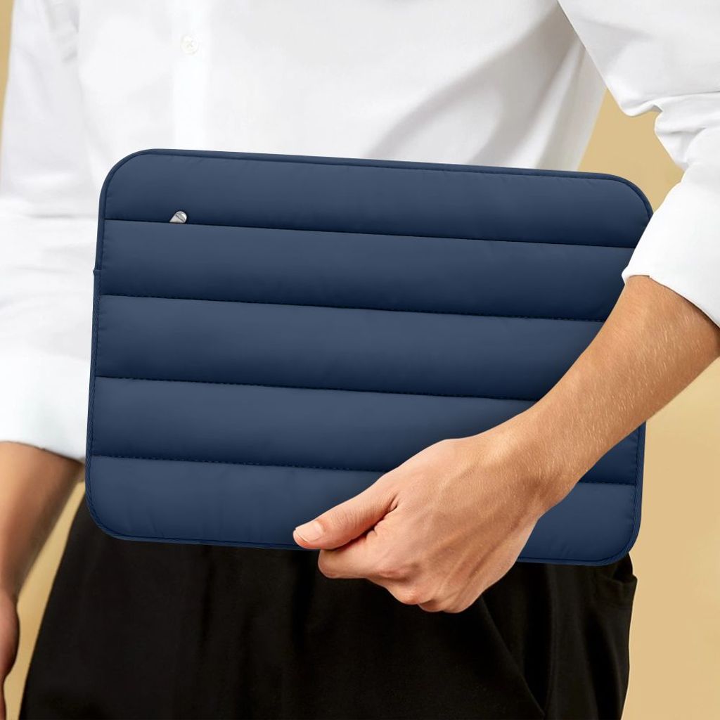 Tech-Protect Fluffy laptop sleeve 15-16" – navyblå