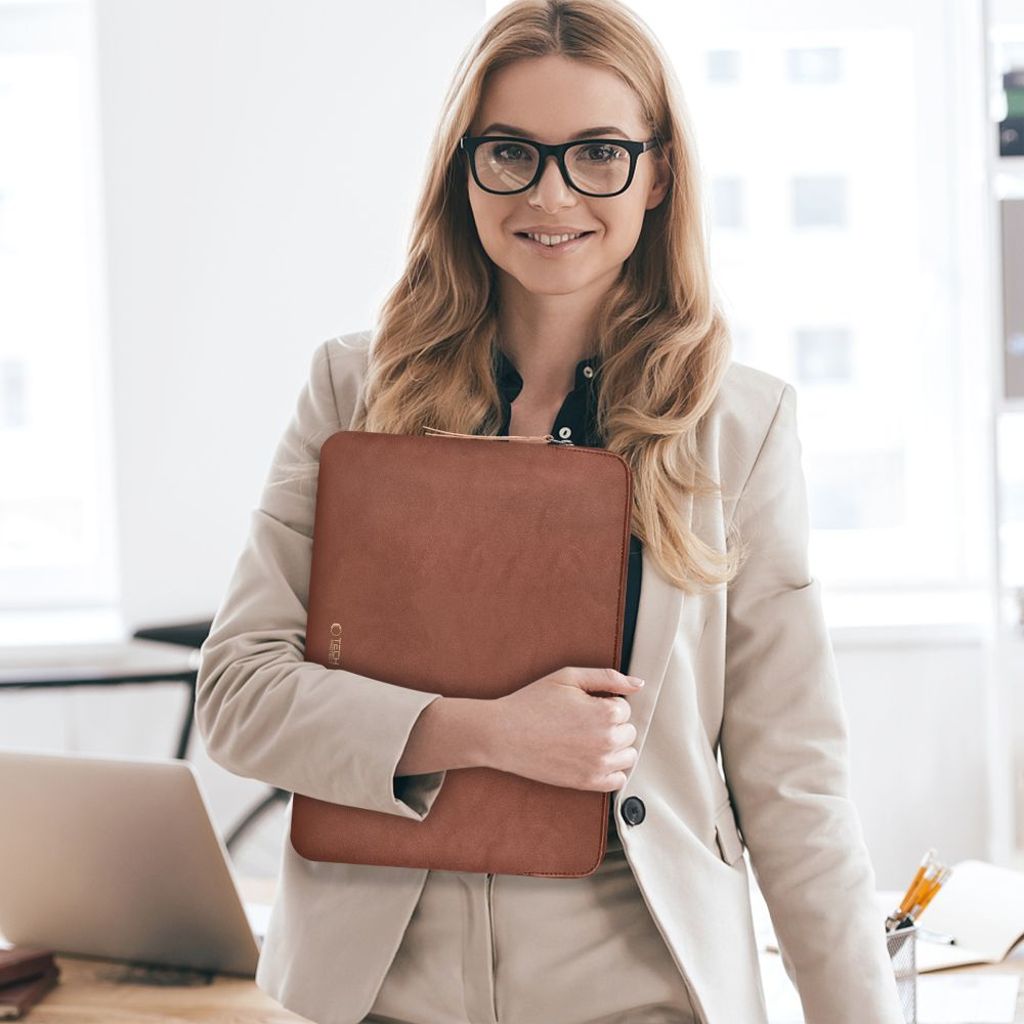 Tech-Protect Fleece laptop bag 15-16 – Brown