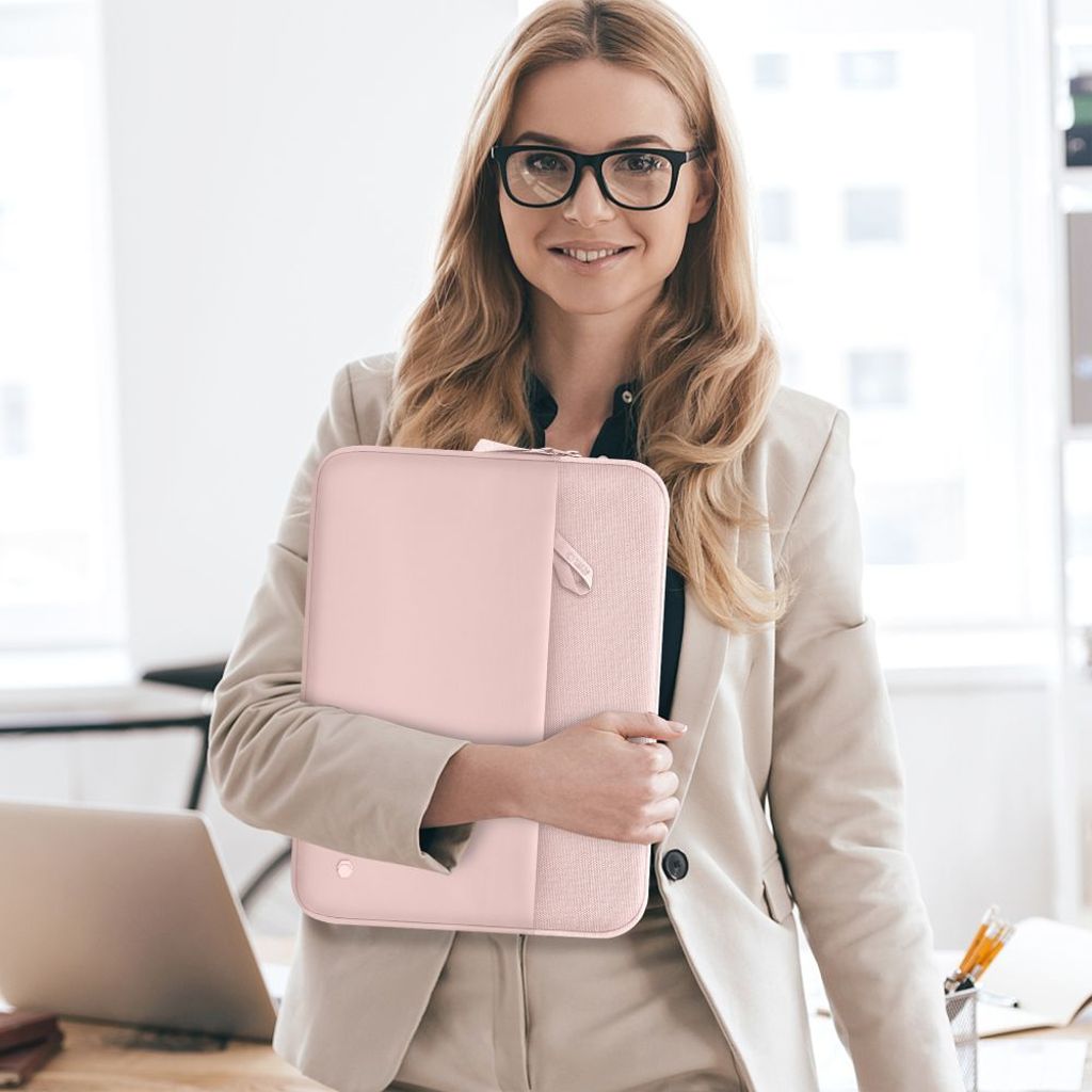 Tech-Protect Sleeve kannettavan tietokoneen suoja 15–16" – Vaaleanpunainen