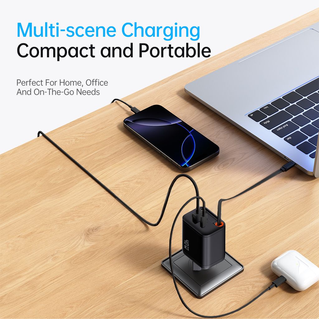SiGN GaN Snabbladdare USB-C/USB-A 40W med utdragbar USB-C kabel  - Svart