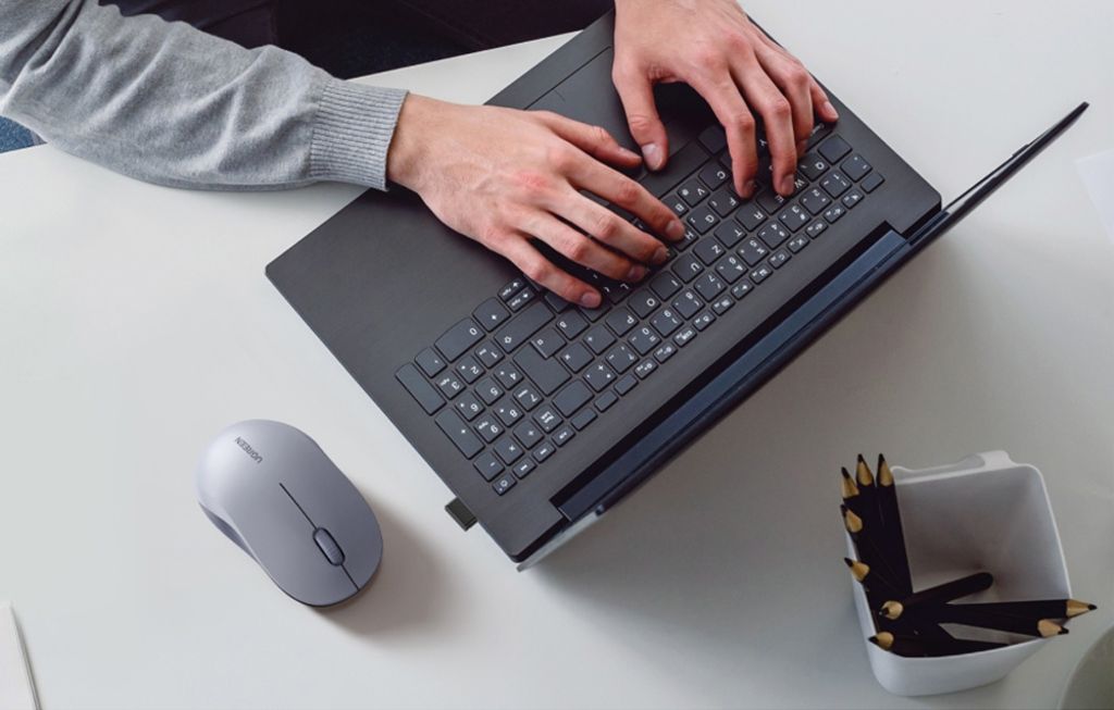 UGREEN Wireless Mouse Multi-mode M331 – Gray