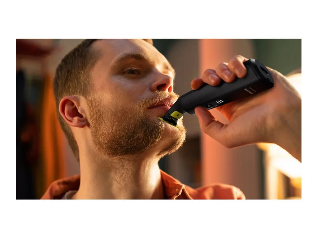 Philips OneBlade Pro 360 ansigts- og kropsbarbermaskine – QP6542/15