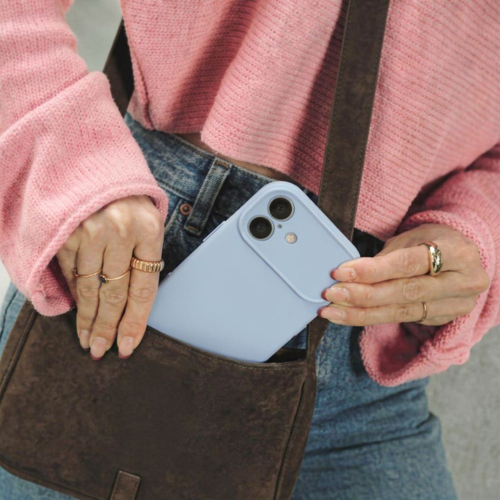 Tech-Protect Silicone MagSafe Cover til iPhone 17 - Blå