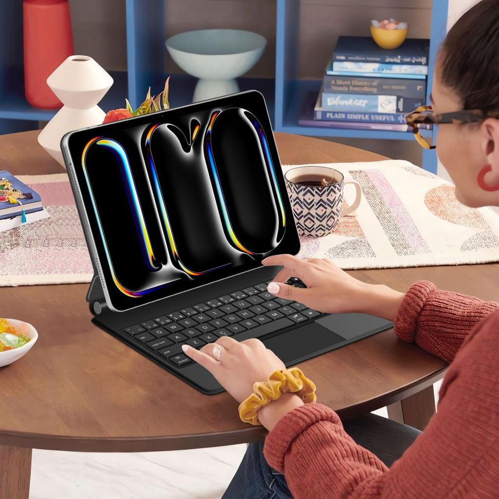 Tech-Protect SmartCase Magnetic Etui til iPad Pro 11" 2024-2025 - Svart