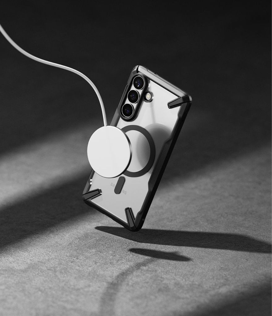 Ringke Fusion X MagSafe Skal till Samsung Galaxy S26 Plus - Transparent Svart