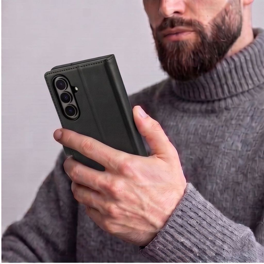 Tech-Protect Samsung Galaxy Z Fold 8 Ultra Lommeboketui – Svart