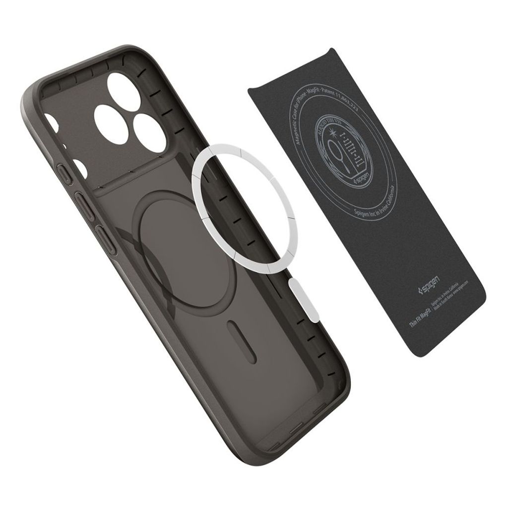 Spigen Thin Fit MagSafe -kuori till iPhone 18 Pro/17 Pro - Musta