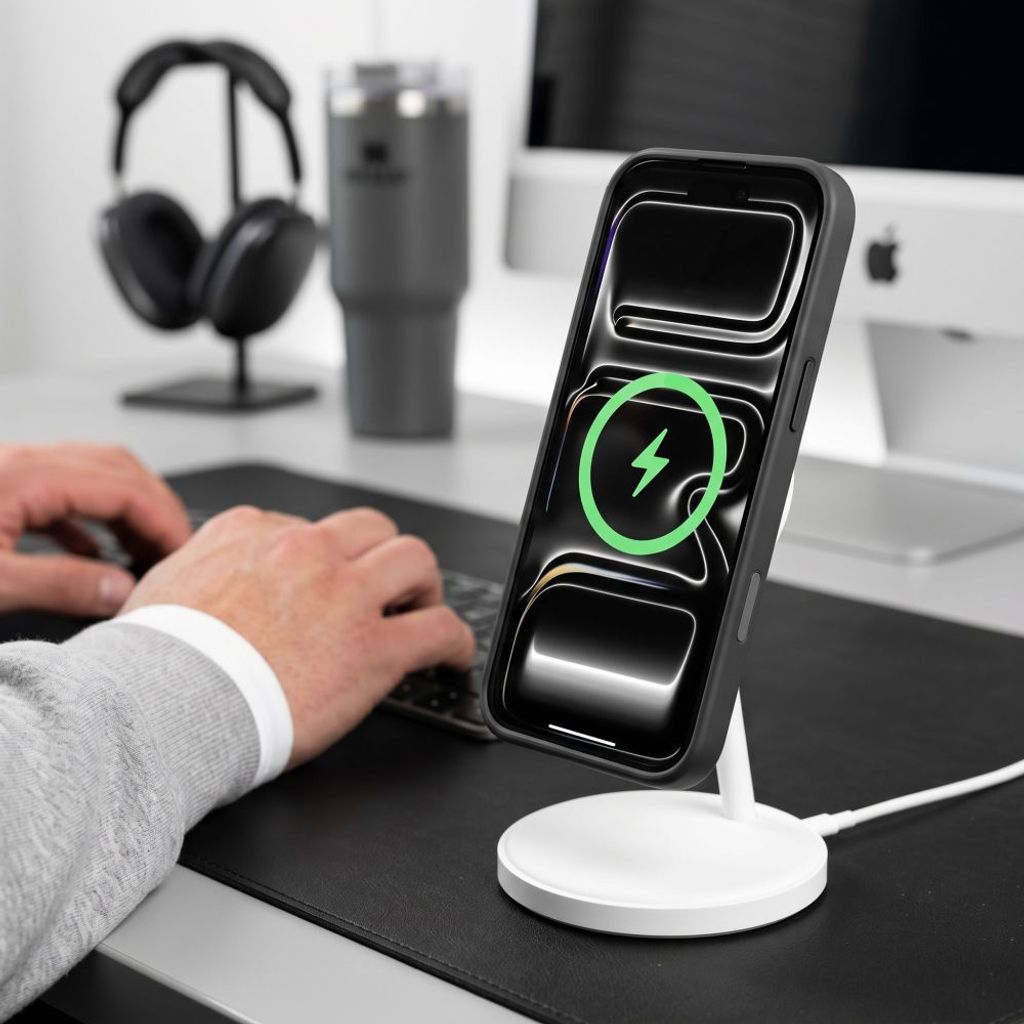 Tech-Protect MagOne CC MagSafe -kuori + 2x Näytönsuojalla iPhone 18 Pro Max/17 Pro Max - Musta