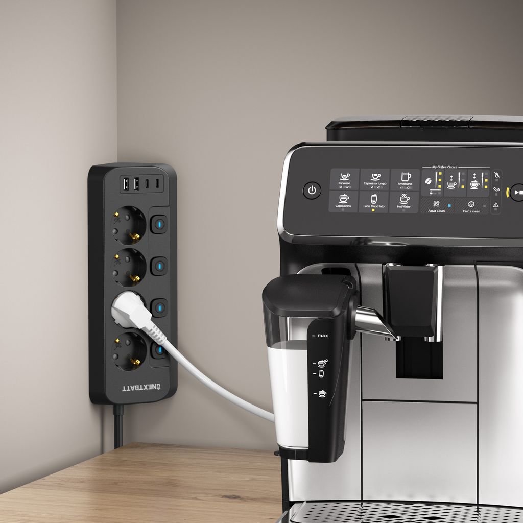 NEXTBATT Snabbladdning Grenuttag 4-vägs/USB-A/USB-C – svart