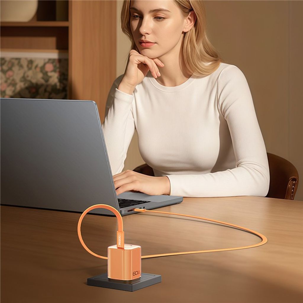 Yesido YC117 60W USB-C GaN-vegglader med USB-C-kabel – oransje