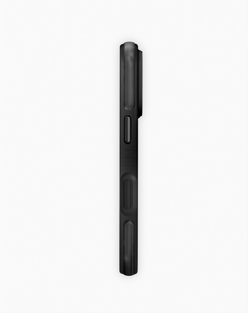 iDeal of Sweden iPhone 17 Pro Max Bumper Case Magsafe - Black