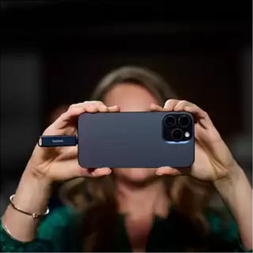 SanDisk 256GB Phone Drive USB-C Flash Drive – Metallic Sky