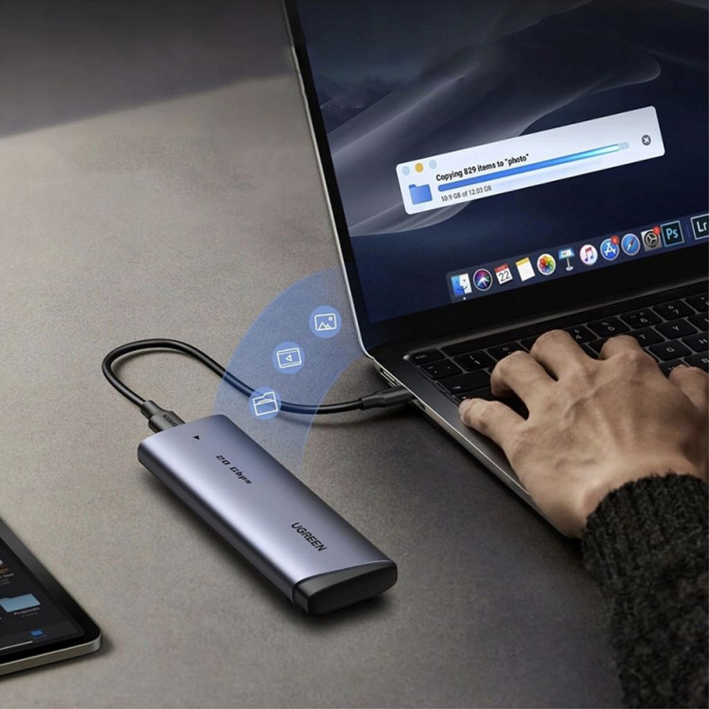 UGREEN CM767 SSD eksternt kabinet til M.2 NVMe – Grå 2