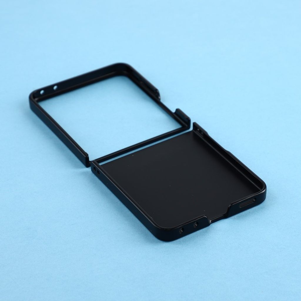 Samsung Galaxy Z Flip8 Slankt Cover - Sort