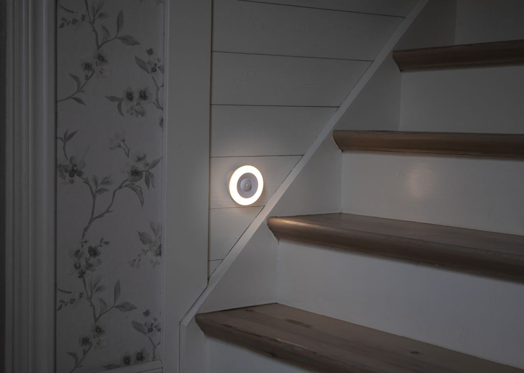LED-lampe Funktionel med sensorfunktion 30Lm