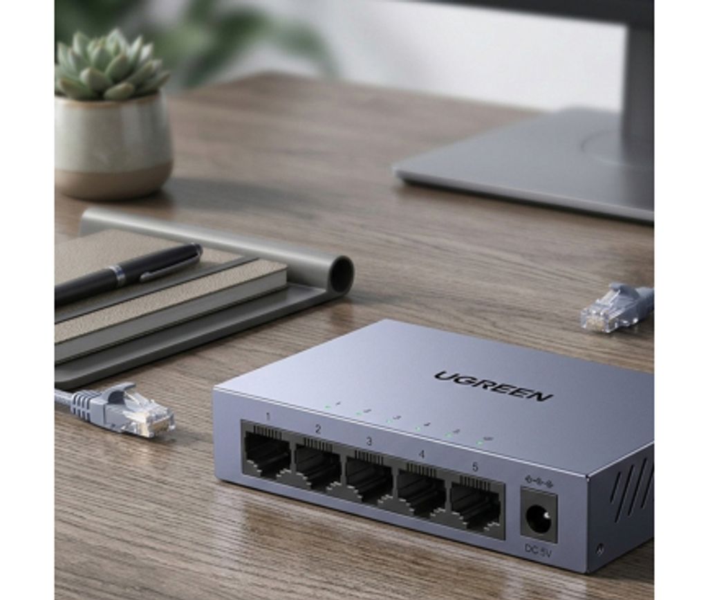 UGREEN CM933 ethernet-adapter 5x RJ45 – svart