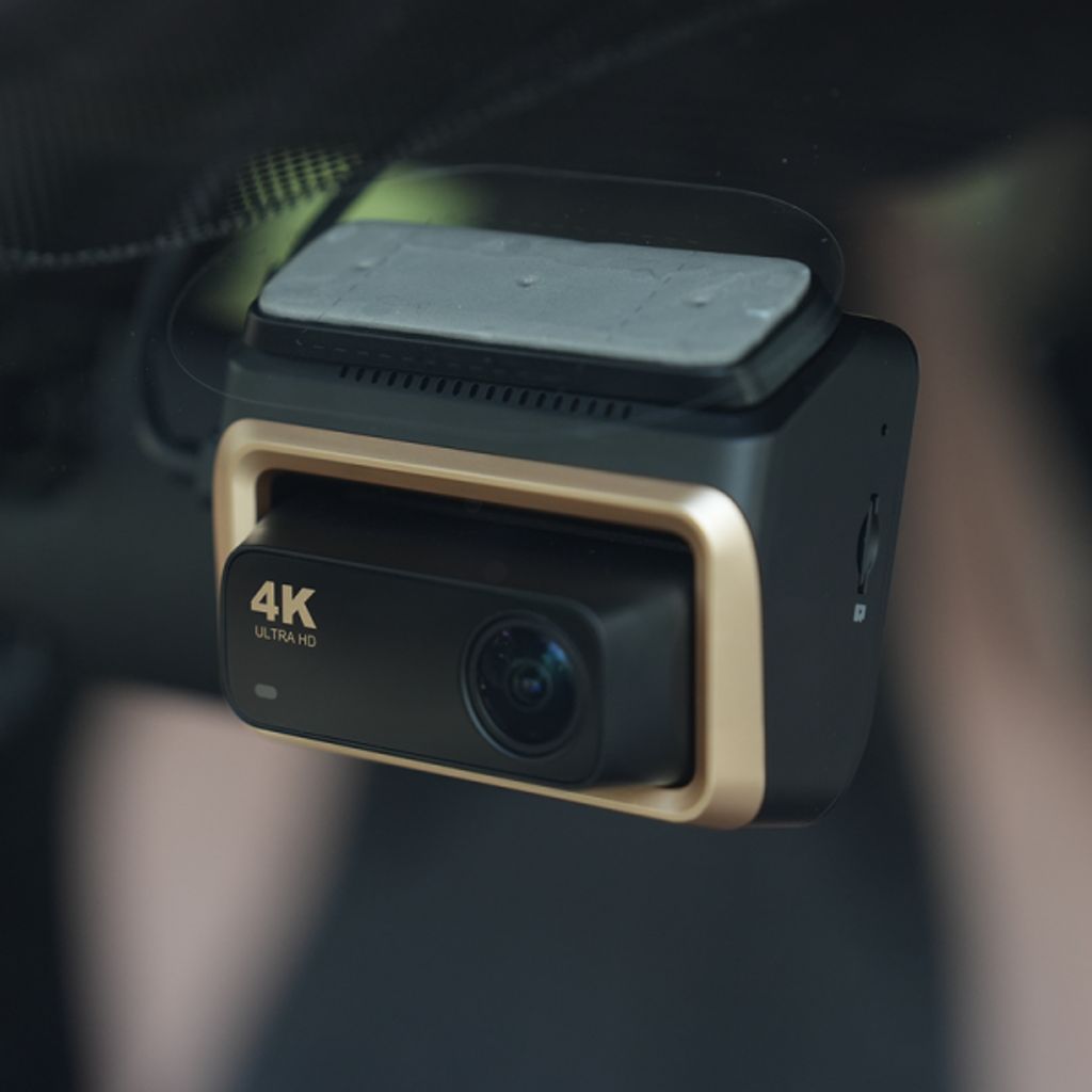 DDPAI Z60 Pro Bilkamera med Bak- & Kupékamera 3-CH, 4K, Wi-Fi, GPS, 3" LCD