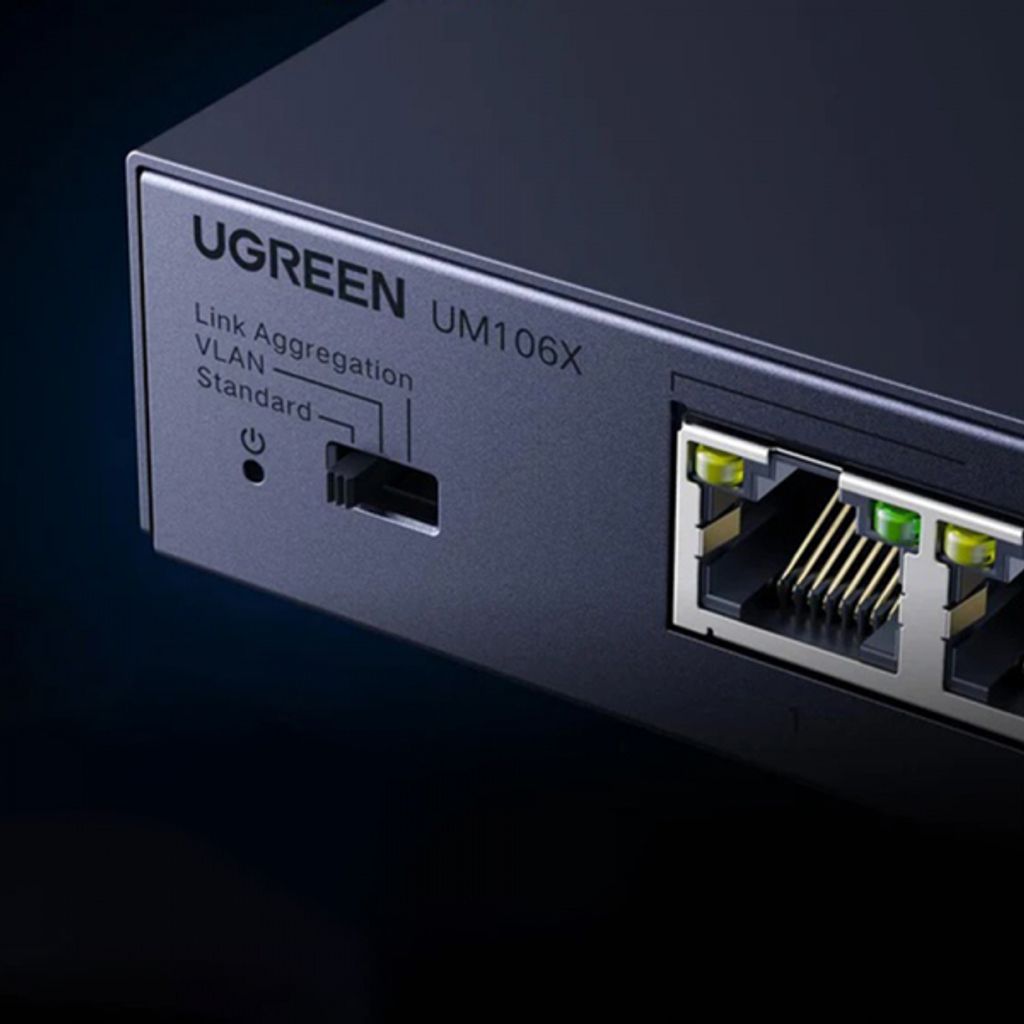 Ugreen Ethernet-kytkin 5x 2.5Gbps RJ45 / 1x 10Gbps SFP+ - harmaa