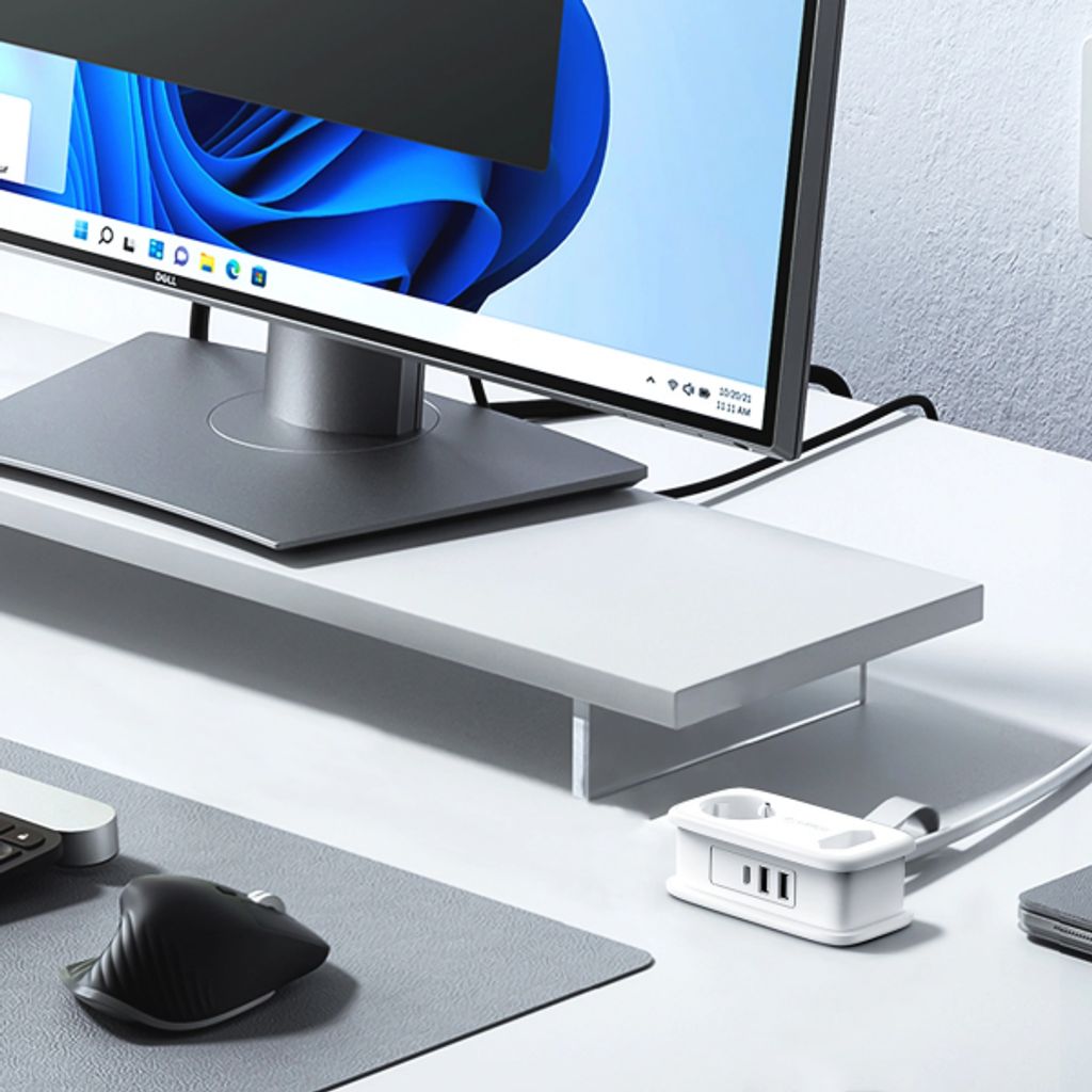 Orico APP-strømskinne – 2x strømuttak, 2x USB-A, 1x USB-C 15,5W – hvit/grå
