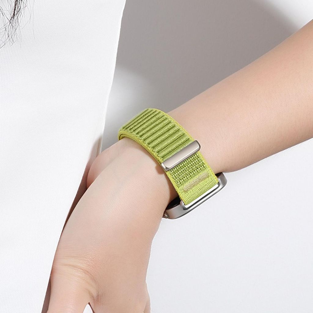 Apple Watch 42/44/45/46/49mm nailonranneke – Musta