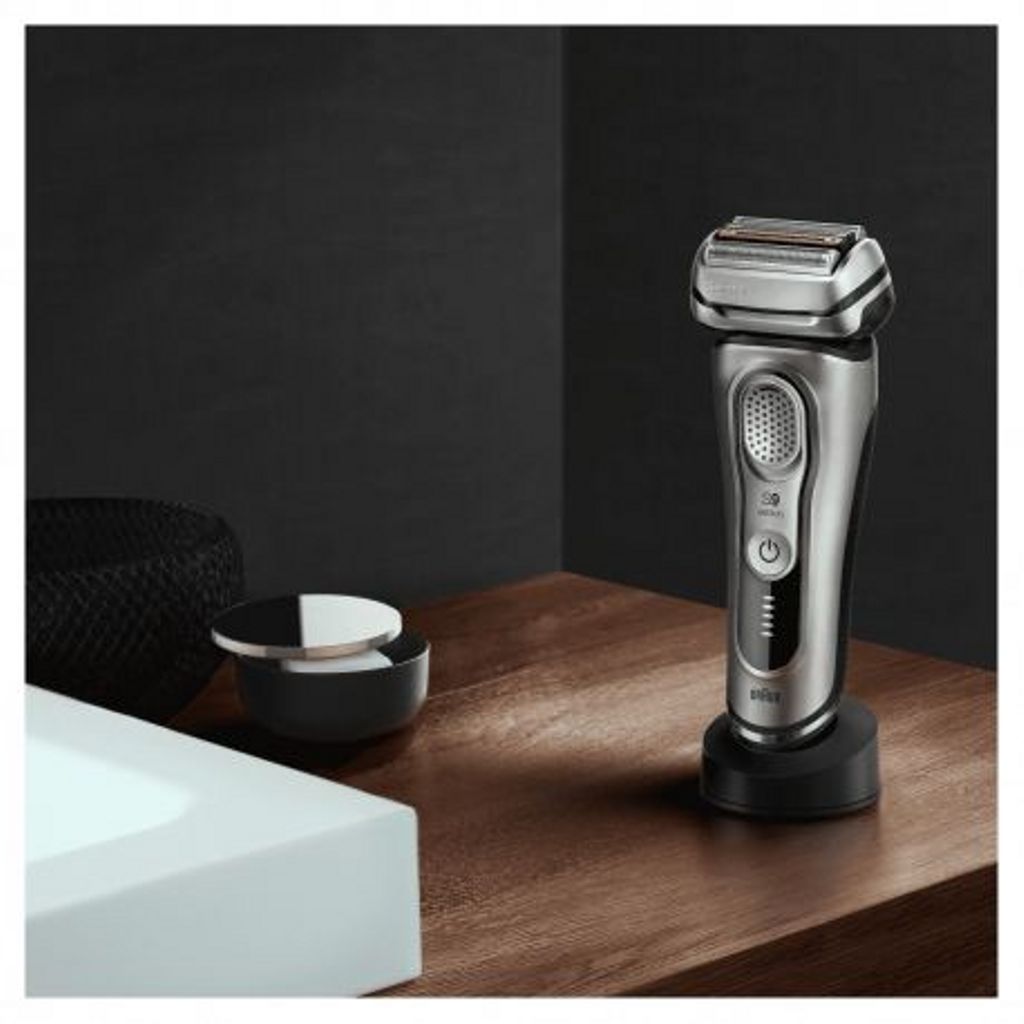 Braun Series 9 9325s Premium våd/tør barbermaskine – sølv