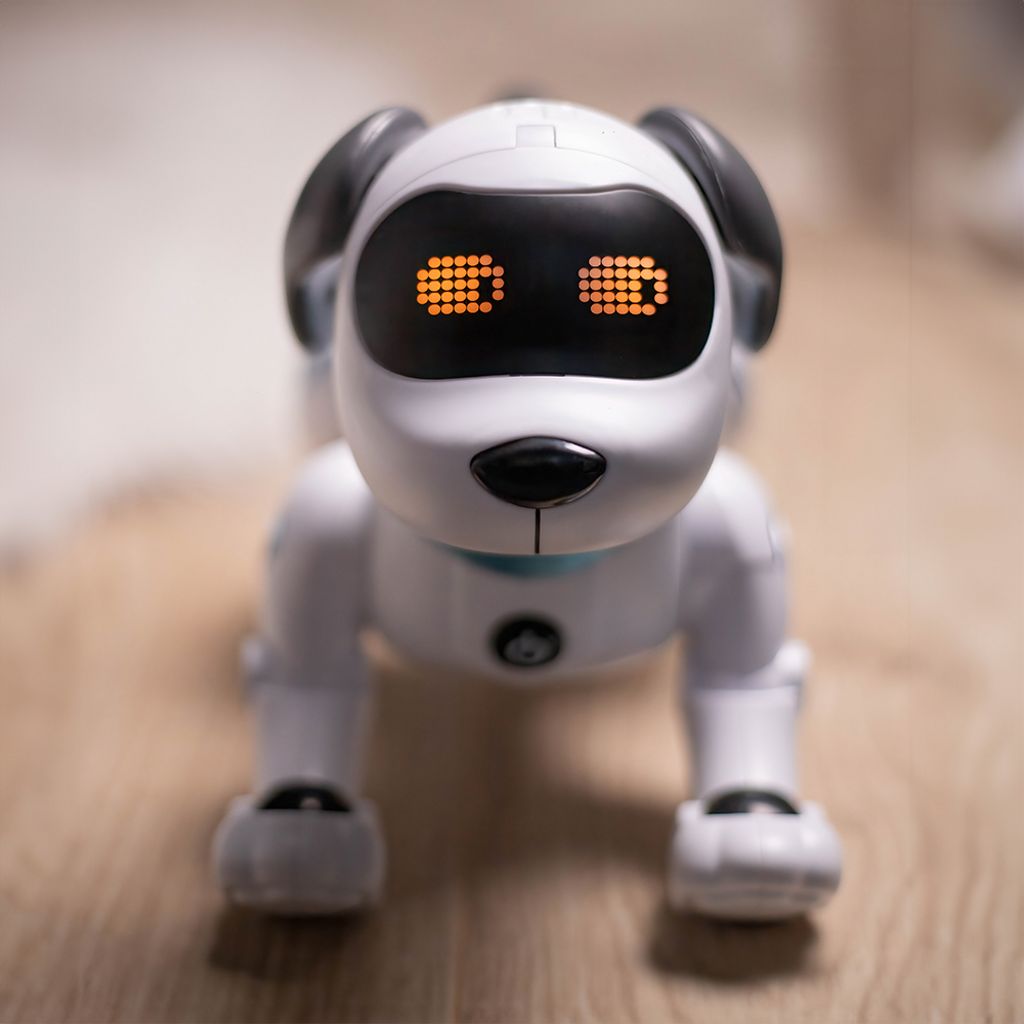 Maxlife Radio Controlled Robot Dog - White
