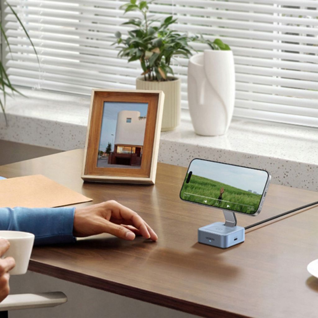 Ugreen 2in1 trådlös laddare 35W, 3A, 1 x USB-C – blå